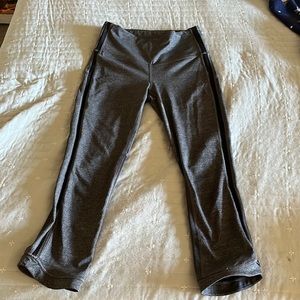 Lululemon leggings size 4